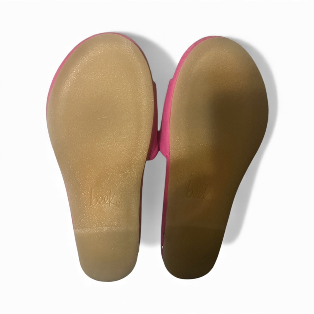 Women's Fuchsia Pink Suede
Puffbird Slide Sandals - Picture 3 of 3